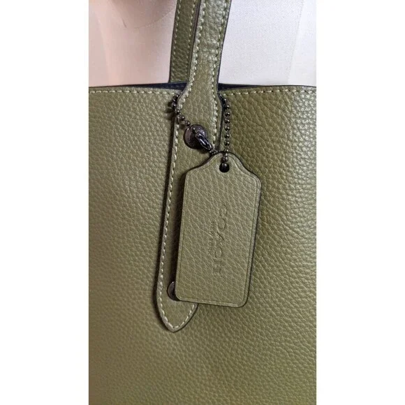 Coach Large Market Tote Pebbled Leather Army Green Turn Lock #F58849 EXCELLENT! - Picture 6 of 14